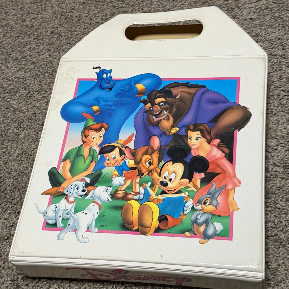Vintage Disney Storyteller Cassette Tape Carry Case w/ 6 Tapes Mickey Lion King - Picture 3 of 4